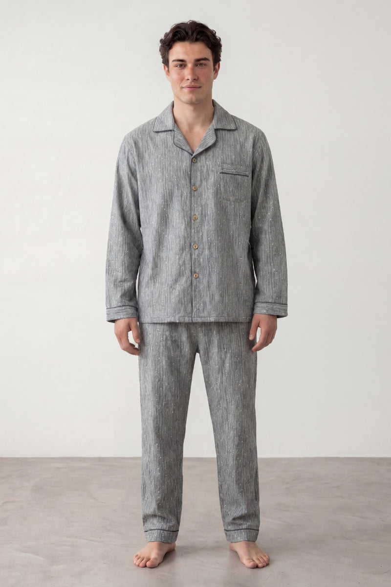 Baumwoll-Schlafanzug Grau Herren, atmungsaktive Baumwolle, Baumwoll-Pyjama für Herren zum Einkuscheln, Vorderansicht