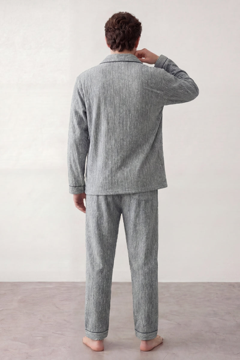 Baumwoll-Schlafanzug Grau Herren, atmungsaktive Baumwolle, Baumwoll-Pyjama für Herren zum Einkuscheln, Rückansicht