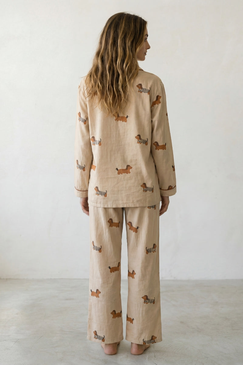 Baumwoll-Schlafanzug Hunde Damen, atmungsaktive Baumwolle, Baumwoll-Pyjama für Damen zum Einkuscheln, Rückansicht
