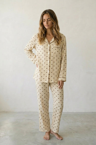 Baumwoll-Schlafanzug Punkte Damen, atmungsaktive Baumwolle, Baumwoll-Pyjama für Damen zum Einkuscheln, Vorderansicht