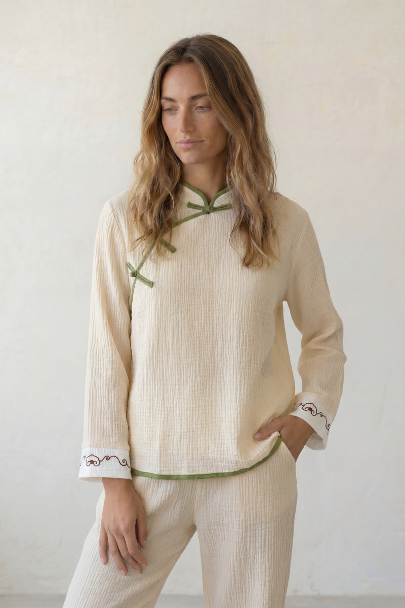 Baumwoll-Schlafanzug Wickeloptik Khaki Damen, atmungsaktive Baumwolle, Baumwoll-Pyjama für Damen zum Einkuscheln, Rückansicht