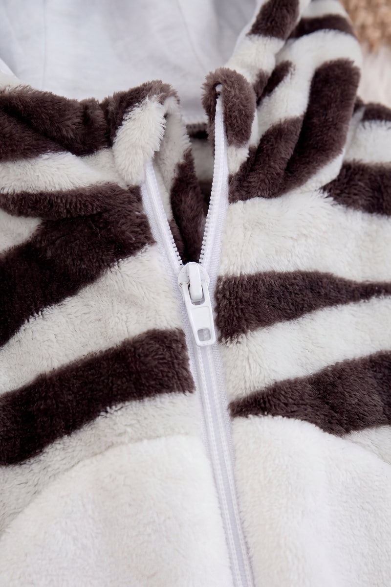 Einteiler Schlafanzug Baby Zebra, Kapuze und weiches Material, einteiliger Schlafanzug für Kinder, Rückansicht