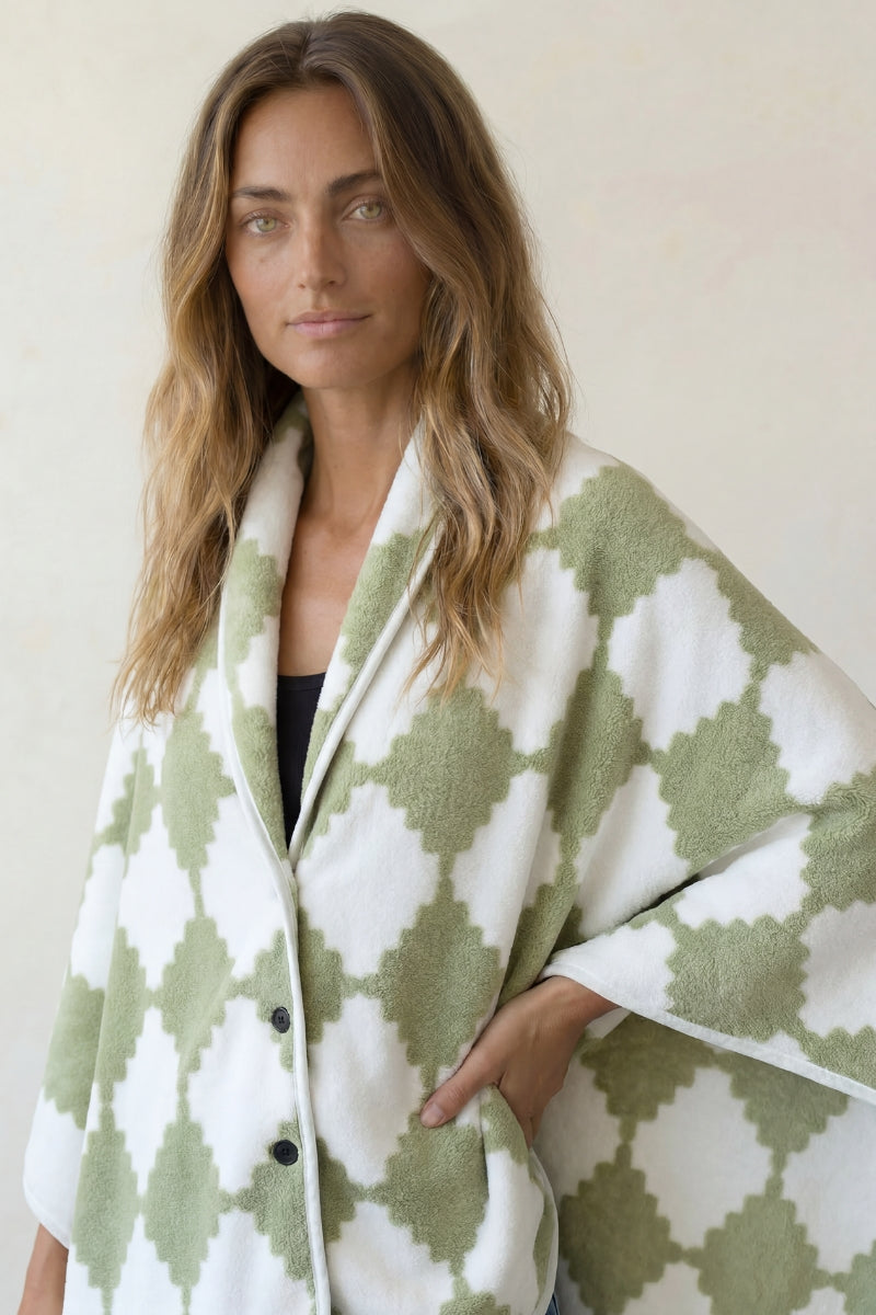 Fleece-Poncho, flauschiges Fleece, Fleece-Pyjama für Damen zum Einkuscheln, Rückansicht