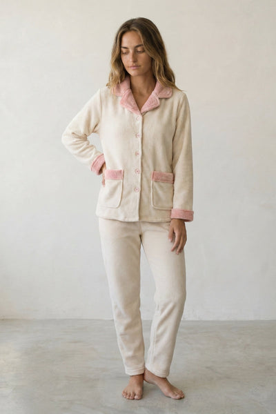 Fleece-Schlafanzug Creme mit Rosé-Paspel