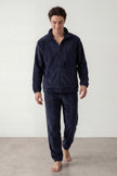 Fleece-Schlafanzug Nachtblau Herren, flauschiges Fleece, Fleece-Pyjama für Herren zum Einkuscheln, Vorderansicht