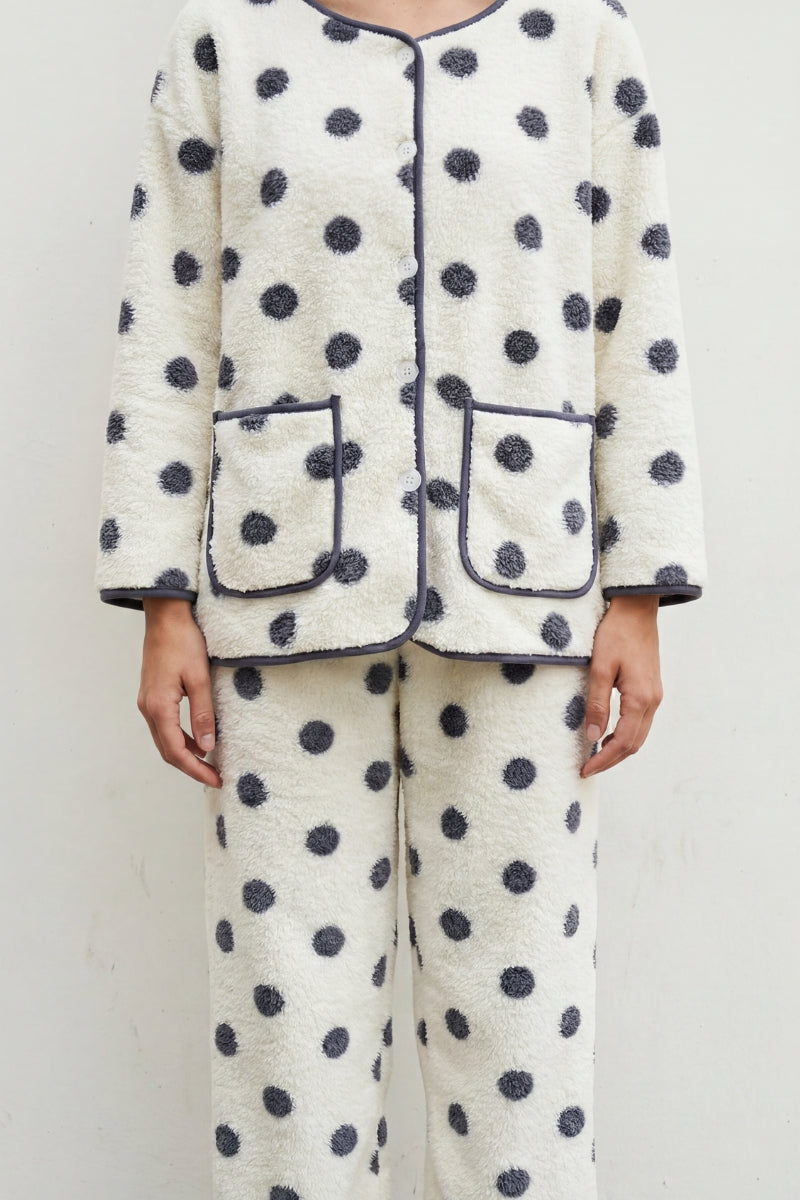 Fleece-Schlafanzug Punkte Weiß, flauschiges Fleece, Fleece-Pyjama für Damen zum Einkuscheln, Rückansicht