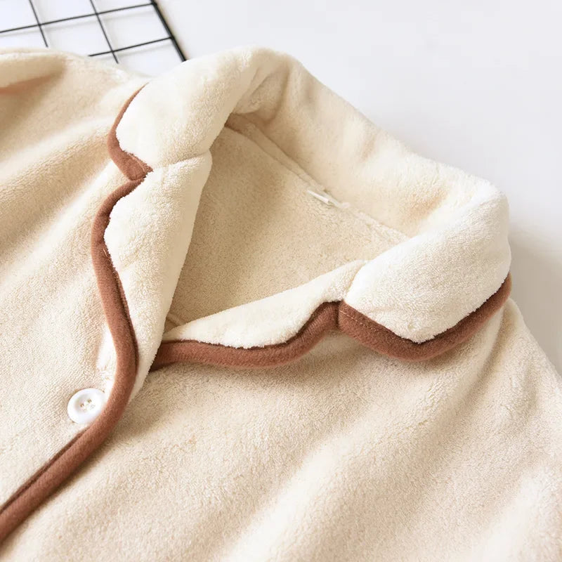 Fleece-Schlafanzug Winter Ecru, flauschiges Fleece, Fleece-Pyjama für Damen zum Einkuscheln, Rückansicht