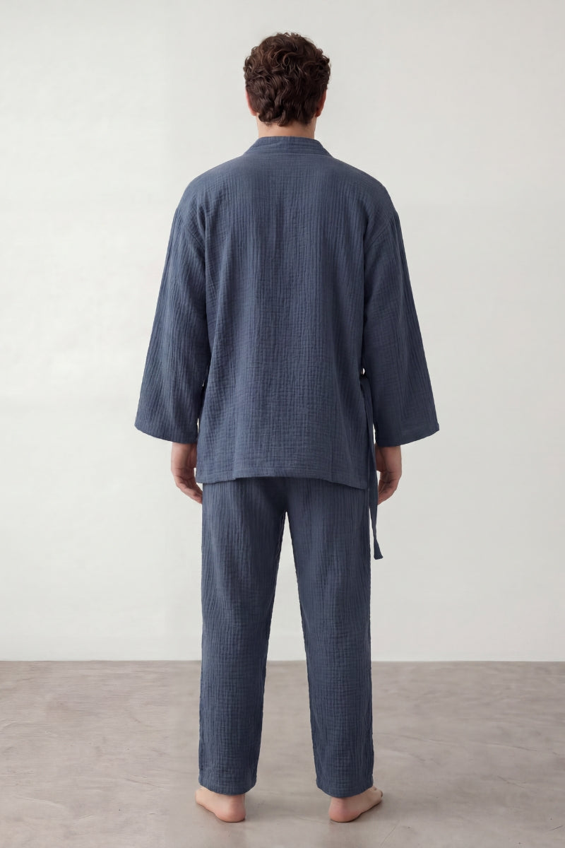 Kimono-Schlafanzug mit Bindegürtel Herren, atmungsaktive Baumwolle, Baumwoll-Pyjama für Herren zum Einkuscheln, Rückansicht