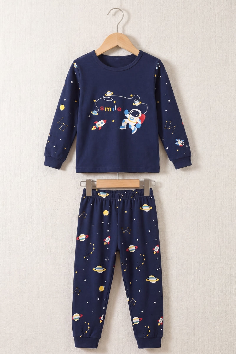 Kinder-Schlafanzug Weltraum Jungen, flache Nähte, Kinder-Pyjama für Jungen zum Einkuscheln, Rückansicht