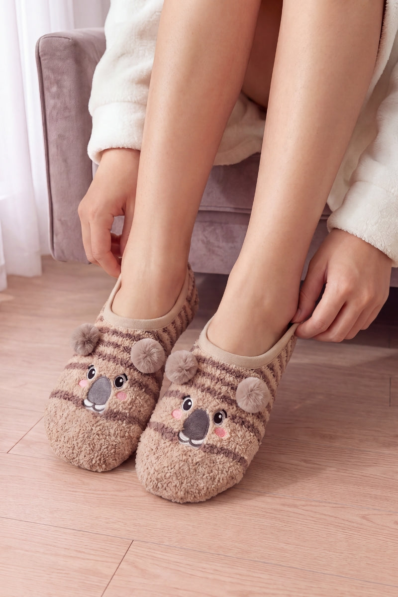 Kuschelsocken Koala, flauschiges Material, warme Kuschelsocken zum Einkuscheln, Vorderansicht