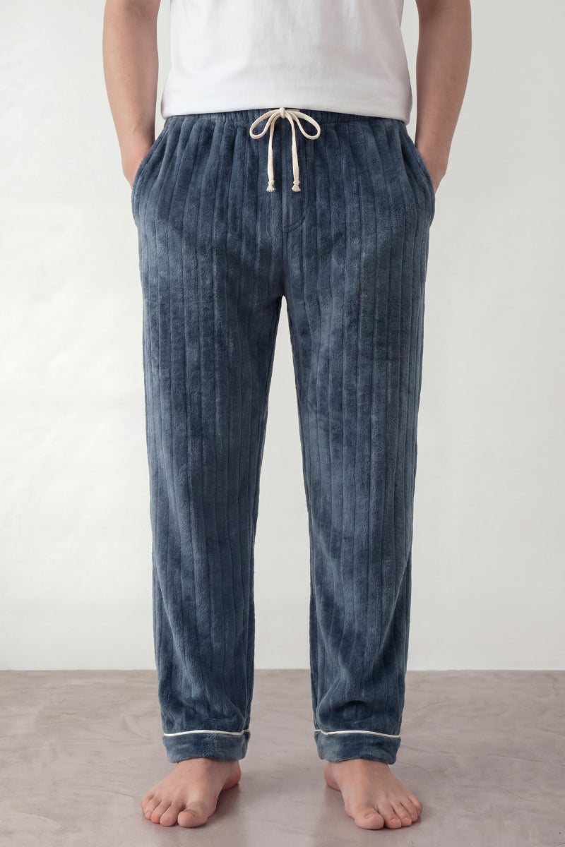 Schlafhose Flausch Denim Herren, weicher Gummibund, Pyjamahose für Herren zum Einkuscheln, Vorderansicht