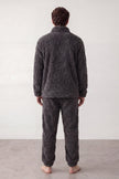 Warmer Schlafanzug Anthrazit Herren, dichtes Kuschelfleece, Winter-Pyjama für Herren zum Einkuscheln, Rückansicht
