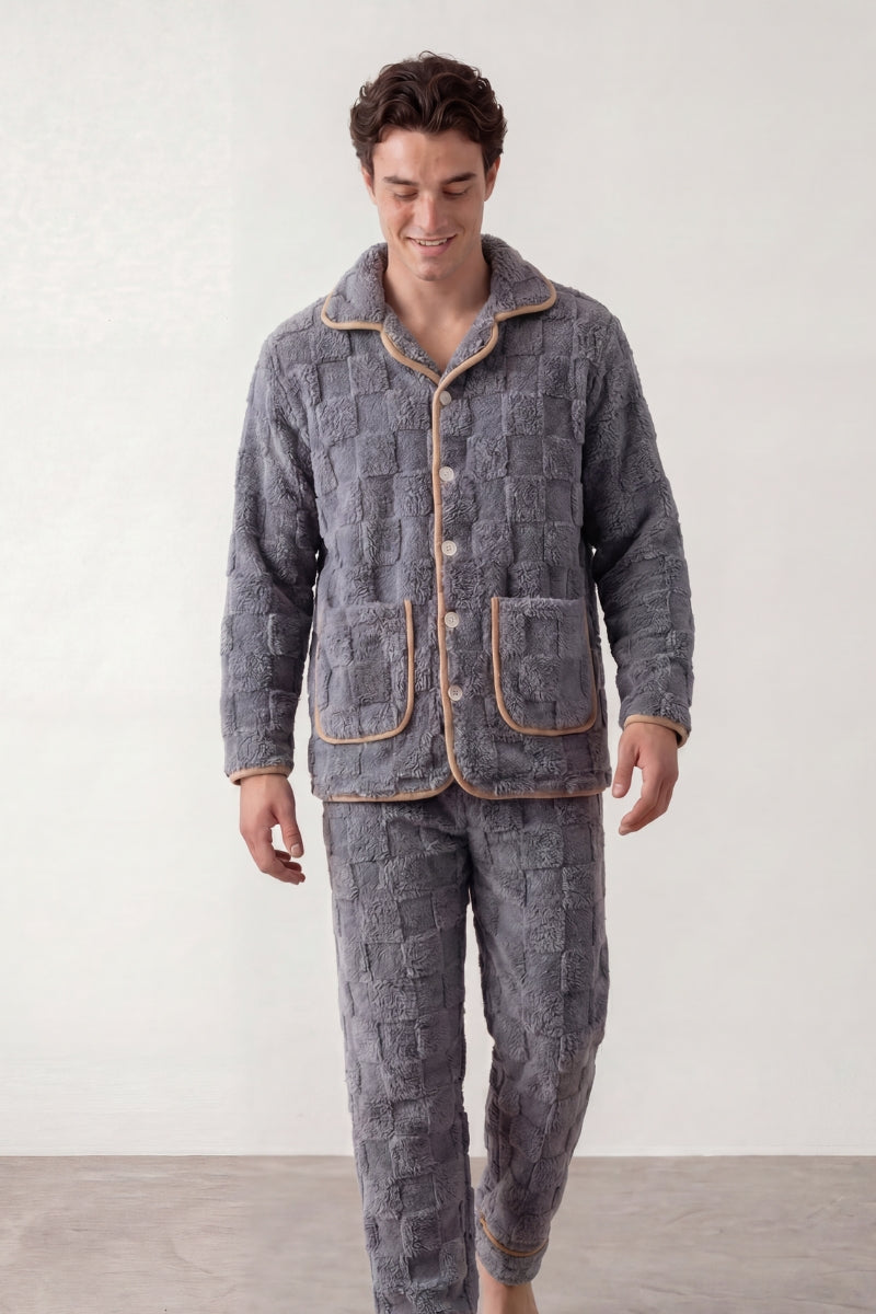 Warmer Schlafanzug Waffelstruktur Grau Herren, dichtes Kuschelfleece, Winter-Pyjama für Herren zum Einkuscheln, Vorderansicht