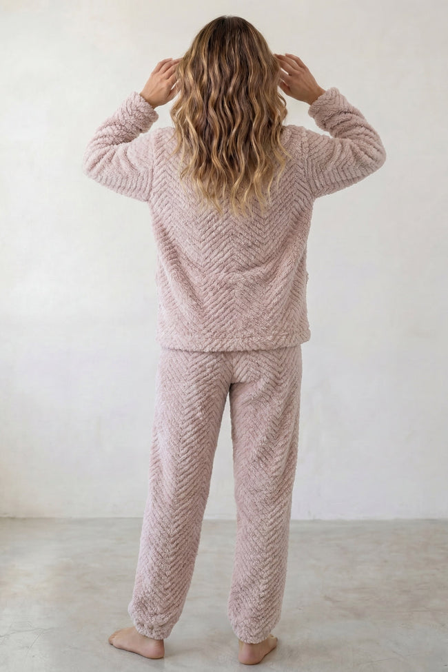 Winter-Schlafanzug Waffelstruktur Mauve, dichte Waffelstruktur aus Kuschelfleece, Winter-Pyjama für Damen, Rückansicht